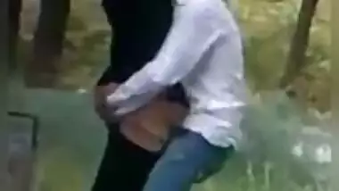 Desi mms sex . Wife cheats on her husband outdoor while he sleep