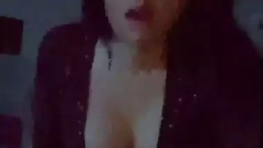 Extremely Sexy Paki Babe Painful Fucking from Behind Loud Moaning Don’t Miss