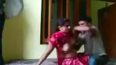Desi mms sex . Nephew fucks his aunt's pussy and ass every morning