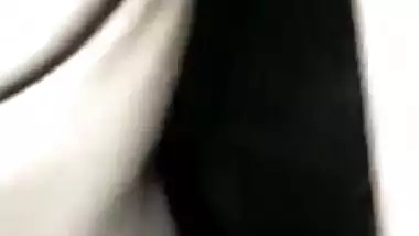 Neighbor comes to Desi wife at night to drill pussy with XXX log