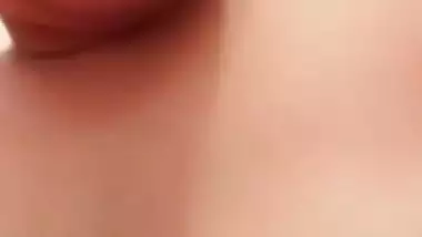 Boudi nude – video