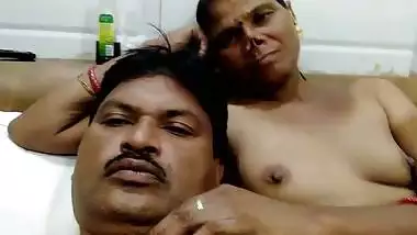 Local mature south couple nude clip