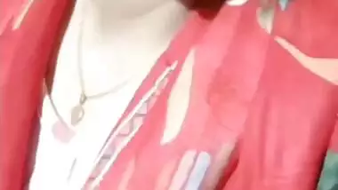 Cute Bangla girlfriend video call boobs show to lover