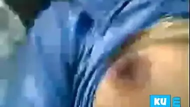 chittagong girl moaning when bf sucking boobs