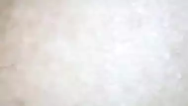 Back on demand Indian bhabhi sucked and licked incredibly watch the sexy bitch