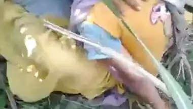 Desi village randi fucking and sucking outdoor with young guys and clear Hindi audio part 1
