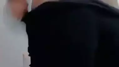 Sexy, big boob babe shows her big ass in nude MMS