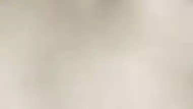 Man enjoys his chubby neighbor’s desi chudai