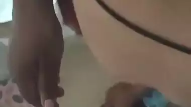 Dehati sex of a Sali sucking her Jija’s dick in the bathroom