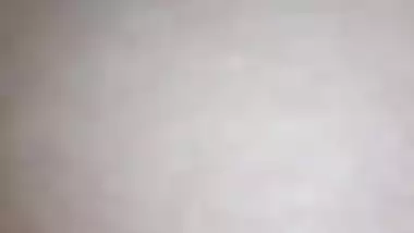 XXX video of Desi charmer with the fat body who fools around MMS