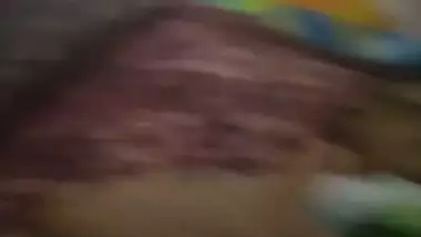 Slutty bhabhi in saree is ready for sex with client