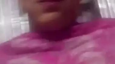 Pink lips bhabhi showing beautiful untouched boobs