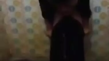 Village school girl girl showing her pussy and boob from bathtub, MMs sex