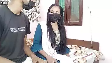 Desi Aunty invited her boyfriend to her house and got her pussy ed in Hindi voice