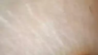 Man is carnal with Desi wife's stepsister who looks XXX in MMS video