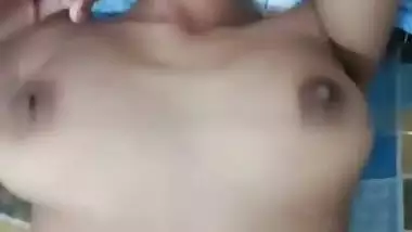 Kolkata sex video of 19-year-old girl moaning while fucking