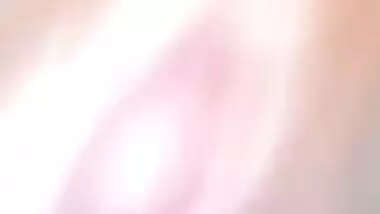 Desi village XXX bitch shows her naked pussy on video call with lover MMS