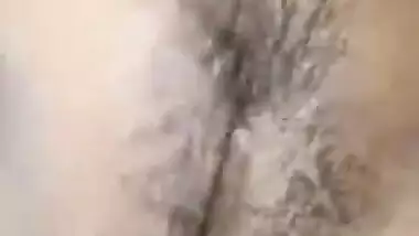 Man had nothing to do and so he filmed porn with Indian MILF's muff