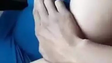 Indian sex diva during ride permits naughty BF to touch her XXX breasts