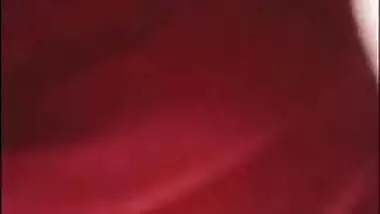 Teen Desi chick gets it on alone in this amateur MMS webcam XXX show