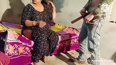 Big ass milf enjoys Punjabi sex in the doggy style