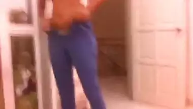 Indian Wife Sex Changing After Shower Recorded On Mobile Cam MMS