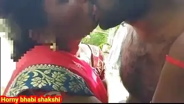 Desi horny girl was going to the forest and then calling her friend kissing and fucking