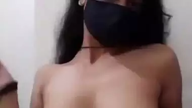 Indian cam girl Pirya Bhabhai naked tease