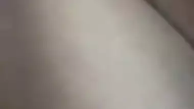 Fat Indian XXX bitch gets her juicy pussy hard fucked on cam MMS