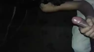 Desi Indian bhabhi gives blowjob and gets fucked while talking on phone and gets cumshot