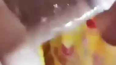 Indian porn of Sia bhabhi fucking her lover for gifts