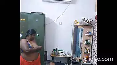 Dusky village Tamil wife blowjob to husband in topless