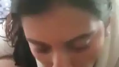 Cute Desi premium Escort affair babe Short videos of Blowjob