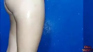 Xxx Desi hindi My Sister lets me fuck her after getting out of the shower