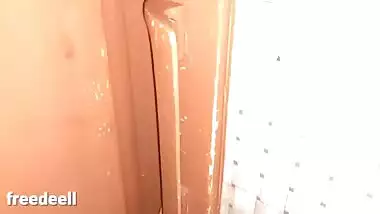 Desi guy has XXX chudai with wife after she catches him jerking off