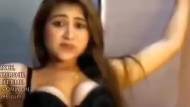 Viral Gets Angry on Live Saale ₹100 me itna hi milega Respect karo