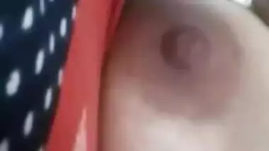 Desi hot bhabi selfie video-1