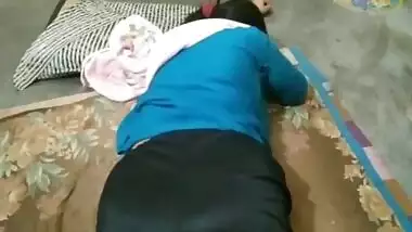 Indian xxx step-bro sis sex video with slow motion in Hindi audio