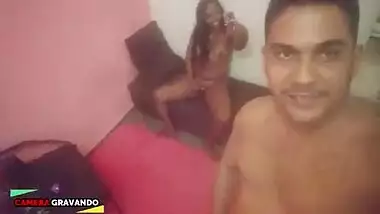 Dj Jump Flaga Video chamada da Bela India Prime e mete a piroca com gozada na cara