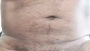 Indian slut hunter - EPISODE 12 - HOTTEST INDIAN SLUT HUNTER SHAVES HIS BIG BLACK COCK AND MILKS IT- Feb 01, 2024