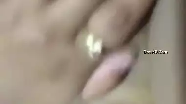 Today Exclusive-horny Nepali Girl Showing Her Wet Pussy On Video Call